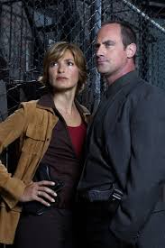 Svu's season 12 finale was used as a springboard to write him out of the show. Fanalarm Chris Meloni Ist Offen Fur Die Ruckkehr Von Law Order Svu