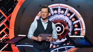 View all andrás stohl pictures. Indul Stohl Andras Uj Gameshow Ja Es Tillaek Vetelkedoje A Tv2 N Media1