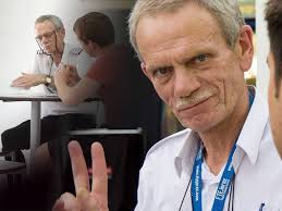 It is with great sadness that we inform you of the unexpected passing of  our dear colleague and ground school instructor, Gavin Nichol. Our deepest  condolences go out to his family &