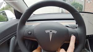 Während es bei der technik also zumindest marginale unterschiede gibt, sind optik und innenraum des fahrzeugs fast identisch zum model 3. Tesla Model 3 Standard Plus Innenraum Room Inside Youtube