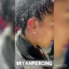 Profile for Piercing' & Perforaciónes