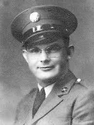 Effie Mcleod's Instagram, Facebook & TikTok