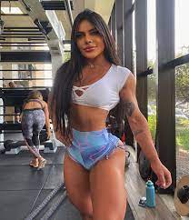 Lionel Messi superfan Suzy Cortez ditches 'Miss BumBum' for new nickname  after revealing incredible body transformation | The US Sun