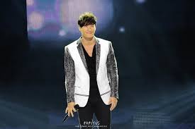 On january 21, 2006, kim jong kook, jeon hye bin, and tae kyung im participated in thuy nga's paris by night 81 concert in california. 16 Pics 121204 Kim Jong Kook Kbs Open Concert Kjk Indonesia