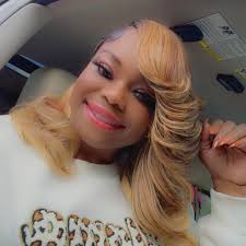 Have you had better luck staying in a hotel, or booking through air bnb in  Destin?