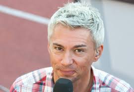 Jonathan Edwards' triple jump