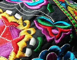 Limbah tekstil dapat digunakan kembali menjadi berbagai produk, baik. 10 Jenis Kerajinan Tekstil Arti Contoh Produk Fungsinya Bintangtop Com Dunia Ide Dan Kreativitas Tanpa Batas