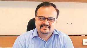 Advisors Dr Minoo Patel and Dr Uma Nayak to assist in day to day management  of SSG and Samras COVID Hospital