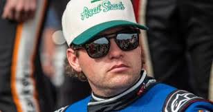 Preview Show: Penultimate paperclip, Martinsville decides the Champ 4