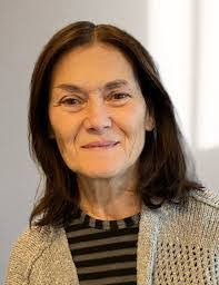 Deanna Baker's Instagram, Twitter & Facebook