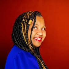 My FIRST Fundboxiversary! I couldn't have asked for a better year  surrounded by amazing people supporting a powerful mission. Looking forward  to another awesome year!! 🎉🥂✨