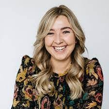 Emily Rundell's Instagram, Twitter & Facebook