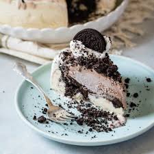 Easy Ice Cream Cake Dq Copycat Culinary Hill Recipe Ice Cream Cake Oreo Ice Cream Cake Cake Recipes Easy Homemade