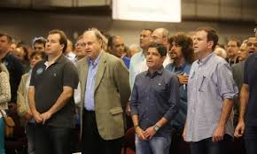 By mauricio savarese november 30, 2020 gmt. Dem Divide Apoio Entre Pt E Bolsonaro Coluna Esplanada