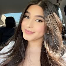 Laura Villarreal and Marcos Favela's Wedding Website