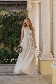 Brautkleid hochzeitskleid kleid braut mermaid babycat collection weiß bc696w 38. Tragerloses Brautkleid Mit Bluten Im Prinzessinnen Stil Von Sincerity Modell 44073 Heiraten Mit Braut De