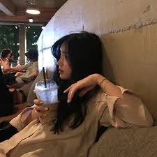 Today i can tell you how to make a no face head edit. Aesthetic Girls No Face Body Mirror Pics Aesthetic Body Mirror Pics Aesthetic Mirror Selfie Poses Girl Photo Poses Selfie Ideas Instagram A Escolha Errada Morro Strickland Ali