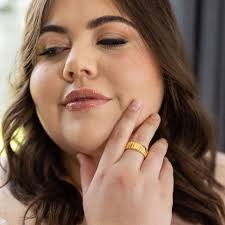 Genevieve Statement Ring