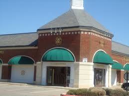 Williams And Sonoma Located At 1900 Preston Road Plano Texas At Preston Park Village The Store Has Everything Stone Creek New Homes For Sale School District