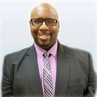 Toby Elmore's Instagram, Twitter & Facebook