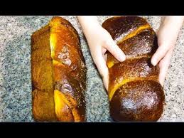 Cozonacul cu nuca este o reteta delicioasa, care nu trebuie sa lipseasca din meniul de sarbatoare. Pin On PrÄjituri