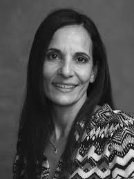 10 2016-2017 DISTINGUISHED FACULTY AWARD FOR EXCELLENCE IN TEACHING