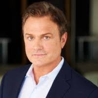 Amy Harryman's Instagram, Twitter & Facebook