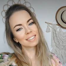 Witam Grupowiczów Zbliżają się święta wielkimi krokami, a ja mam dla Was  przepis na pyszne wegańskie pierniczki. Przepis ⤵️⤵️⤵️⤵️  https://szukamcienia.pl/index.php/2023/12/12/swieta-bez-alergii-czyli-jak-upiec-weganskie-pierniczki/  #pierniczki ...