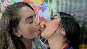 Hot Kisses World Cup 2022 | MFVideo