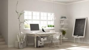 Non sempre si ha a disposizione tanto spazio da dedicare all'home office, per questo vediamo insieme come organizzare al meglio un angolo studio. Angolo Studio In Casa Come Organizzarlo Al Meglio