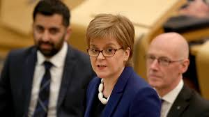 Nicola sturgeon has struck a secret deal with chinese construction giants thought to be worth £10billion. Suche Nach Neuem Premier Wenn Alte Weisse Manner Schicksal Werden Zdfheute