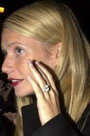 The Most Stunning And Spectacular A List Engagement Rings Gwyneth Paltrow Celebrity Engagement Rings Celebrity Rings