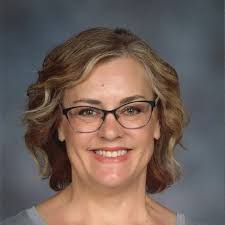 Beth Pollock's Instagram, Twitter & Facebook