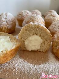 Ricetta crema al latte per torta paradiso pubblicata da antoandrio, impara come realizzare questa ricetta facilmente con il tuo robot da. Muffin Paradiso Con Crema Al Latte Una Rosa In Cucina