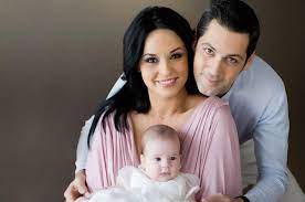 Radu stefan, ana violeta prefesie. Andreea Marin AlÄƒturi De Copiii Lui È™tefan BÄƒnicÄƒ Jr Intr Un Moment Rar Unde S A Intalnit Cu Ei