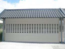 NHẬN THI CÔNG LẮP ĐẶT CỬA CUỐN KHE THOÁNG CAO CẤP BẢO MẬT TỐT - Trường  Thịnh Window - Chuyên Sản xuất Cửa Nhôm xingfa