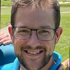 What a great event that Spencer Collier, M.S., CPRP and his team at  Bailey's Community Center are putting on! Good vibes, music, food, and a  wealth of resources. 35 vendors have come