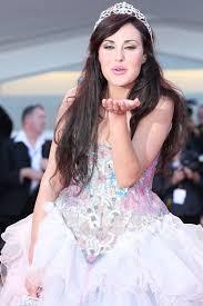 Isabelle Adriani At The Reluctant Fundamentalist Premiere At 69th Venice Film Festival Hawtcelebs It really has its grassroots in the youth culture of the recent decades.