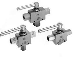 Curt Mv Round Bar Weight Distribution Hitch Kit, 2In., Universal (10K - 14K  Lbs., 31-3/16 In. Bars) 17063 - The Home Depot