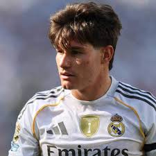 YA ES OFICIAL: BSC confirmó la cesión de Richard Borja a Libertad