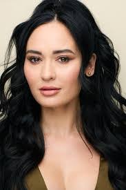 Denise Poole's Instagram, Twitter & Facebook