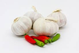 Bawang putih bertindak sebagai pembersih darah yang membantu peredaran darah. 10 Kegunaan Dan Kebaikan Bawang Putih Di Kebun Yang Ramai Tak Tahu Impiana