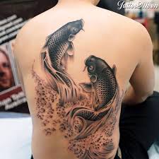 Với các bạn nam, đây là vị trí an toàn để có thể xăm. Y NghÄ©a Hinh XÄƒm Ca Chep NhÆ° Tháº¿ Nao Cung Tim Hiá»ƒu Nhe