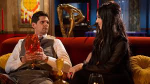 Elaine, whose vocation is succinctly captured in the fear of female sexuality has been a staple of horror movies forever, but the love witch does what's underneath is marvelously dark, like love itself. Review The Love Witch
