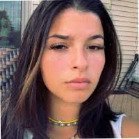 Isabella Capuano's Instagram, Twitter & Facebook