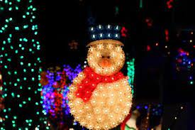 A Driving Tour Of Holiday Lights In South Metro Denver Littleton Englewood Centennial And Highlands Ranch Holiday Lights Holiday Lights Display Holiday