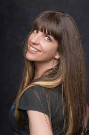 Like the angels : Interview with Iron maidens .