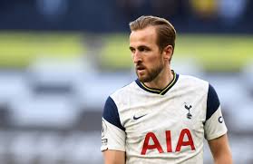 Harry kane and wife kate have had a fairytale romance. Report Chelsea Still Want To Sign Harry Kane This Summer From Tottenham Sports Illustrated Chelsea Fc News Analysis And More