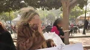 وشهد نادي الجزيرة خلال الساعات الماضية قيام بعض العضوات بالاحتفال بعيد ميلاد بـتورتة وحلوى على شكل الأعضاء التناسلية، قبل أن يتم تداول تلك الصور بشكل واسع بين أعضاء نادي الجزيرة وعلى جروبات أعضاء النادي. 8hgdqjhzuqw7hm