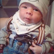 L'ensemble de l'équipe administrative souhaite un bon réveillon à nos  salariés ainsi qu'à nos usagers, et nous leur adressons également nos  meilleurs vœux pour la nouvelle année. Que celle-ci vous apporte bonheur,